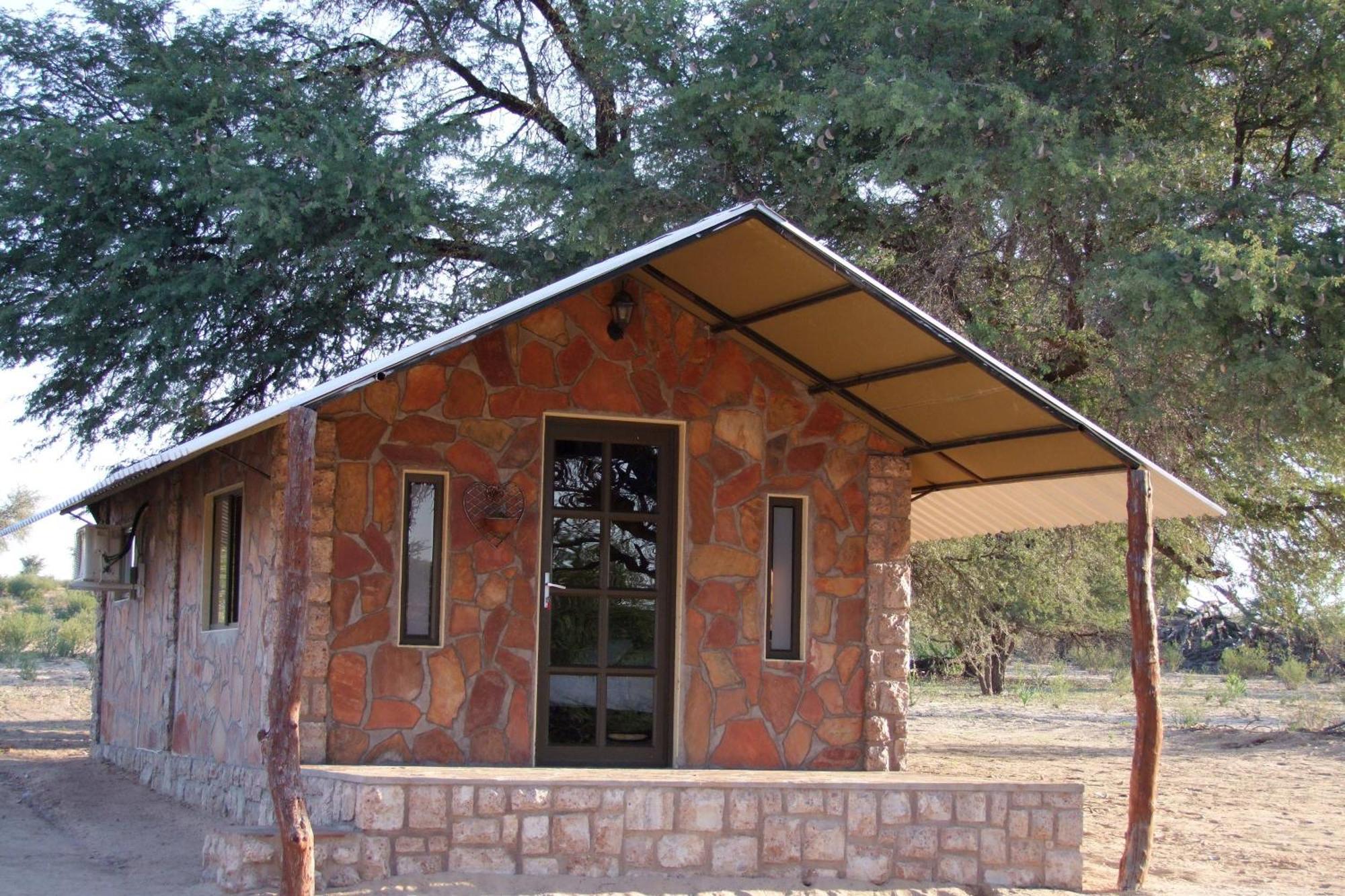 Torgos Lodge Koes Exterior photo